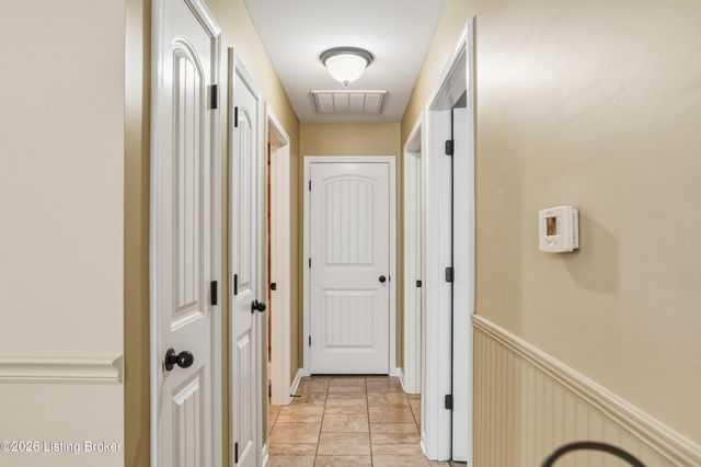 10717 Glenmary Springs Dr, Louisville, KY 40291