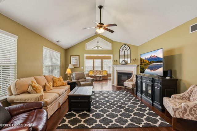 10717 Glenmary Springs Dr, Louisville, KY 40291