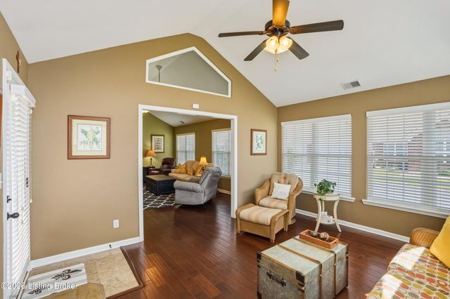 10717 Glenmary Springs Dr, Louisville, KY 40291