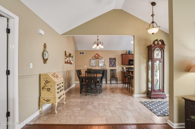 10717 Glenmary Springs Dr, Louisville, KY 40291