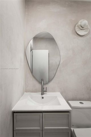 8031 NW 12th Ct, Miami, FL 33147