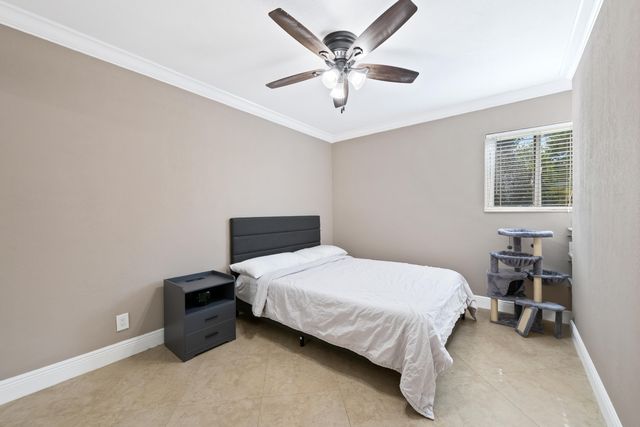 1120 Renmar Drive, Plantation, FL 33317