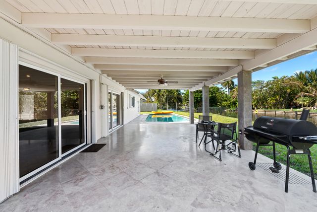 1120 Renmar Drive, Plantation, FL 33317