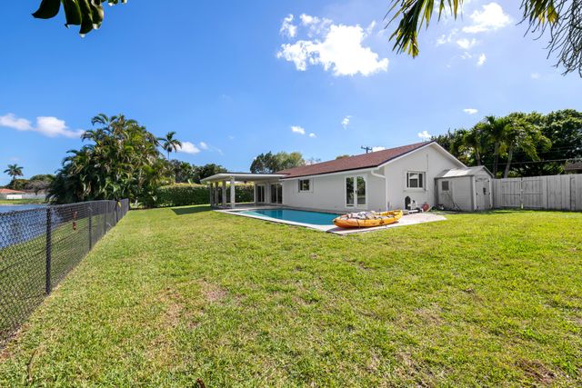 1120 Renmar Drive, Plantation, FL 33317