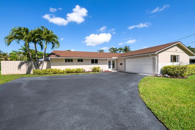 1120 Renmar Drive, Plantation, FL 33317