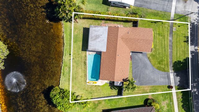 1120 Renmar Drive, Plantation, FL 33317
