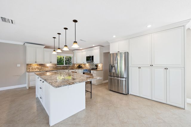 1120 Renmar Drive, Plantation, FL 33317