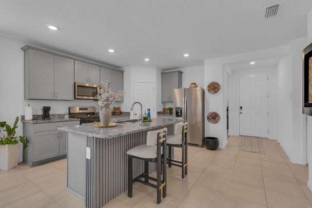 2950 SUNSTAR DRIVE, St Cloud, FL 34772