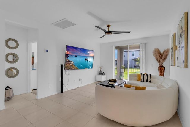 2950 SUNSTAR DRIVE, St Cloud, FL 34772