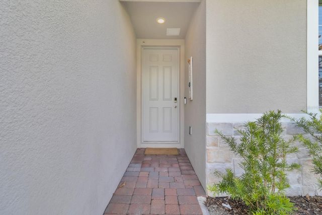 2950 SUNSTAR DRIVE, St Cloud, FL 34772