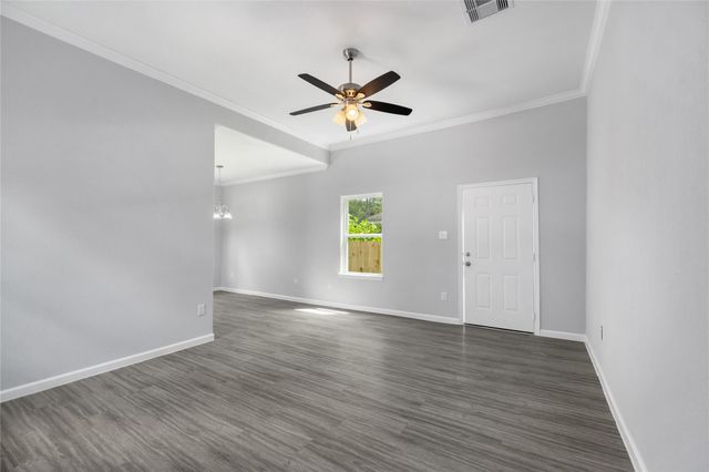 7415 Dyer Street, Houston, TX 77088