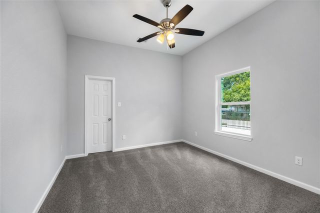 7415 Dyer Street, Houston, TX 77088