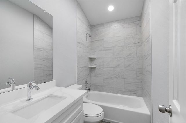 7415 Dyer Street, Houston, TX 77088