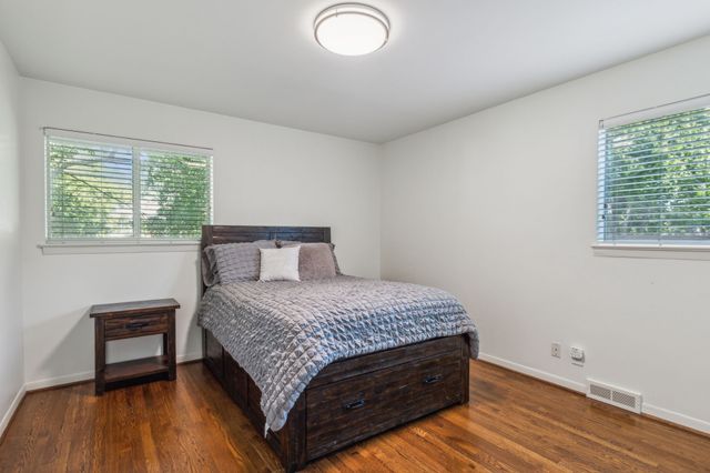 3532 Timberview Road, Dallas, TX 75229