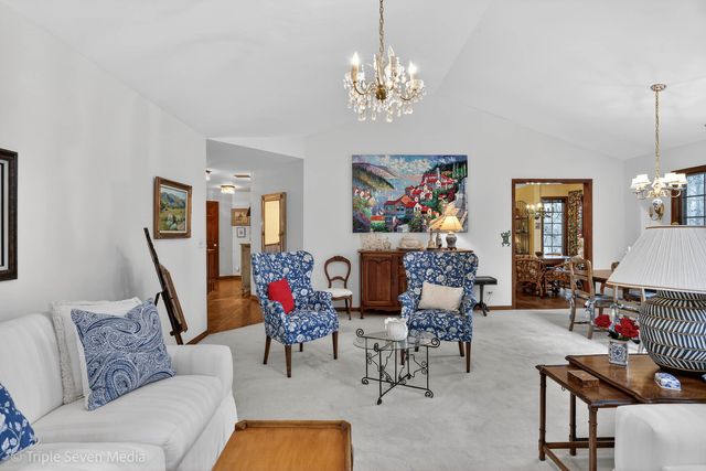 1120 Ponderosa Court, Darien, IL 60561