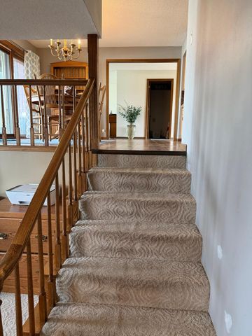 1665 Oakwood Drive, Worthington, MN 56187