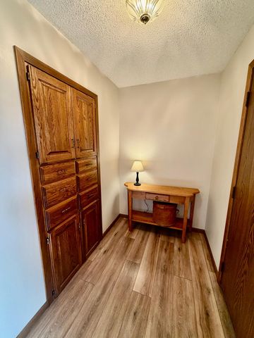 1665 Oakwood Drive, Worthington, MN 56187