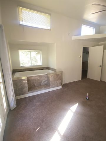 49832 Road 426, Oakhurst, CA 93644