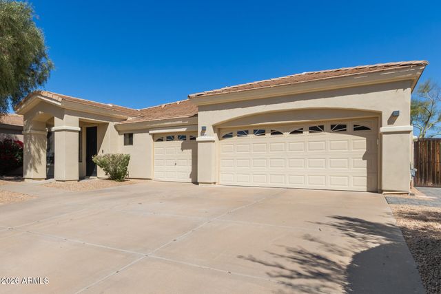 5242 E HERRERA Drive, Phoenix, AZ 85054