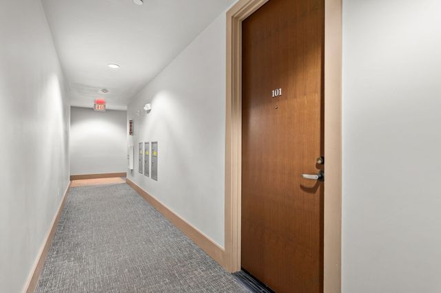 45 1st Ave 101, Boston, MA 02129