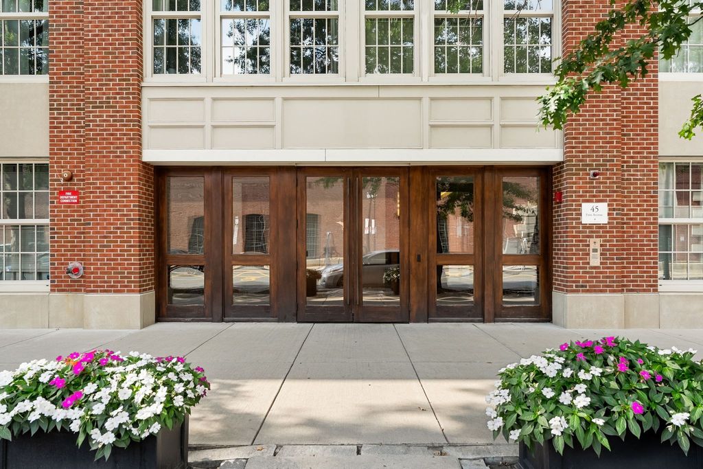 45 1st Ave 101, Boston, MA 02129