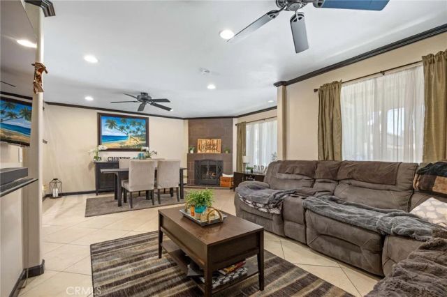 6200 Hefley Street, Westminster, CA 92683