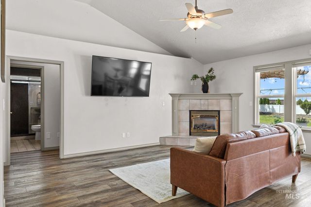 14940 Alkmaar St, Caldwell, ID 83607