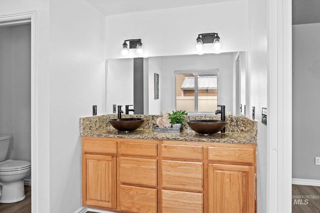 14940 Alkmaar St, Caldwell, ID 83607