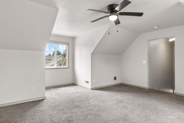 14940 Alkmaar St, Caldwell, ID 83607