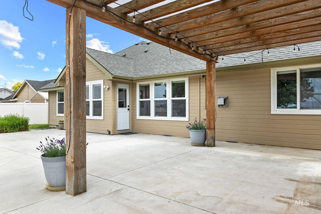 14940 Alkmaar St, Caldwell, ID 83607
