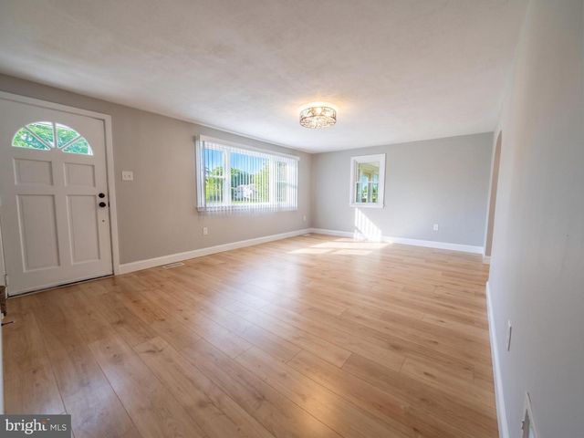508 BEAVER ST, East Berlin, PA 17316