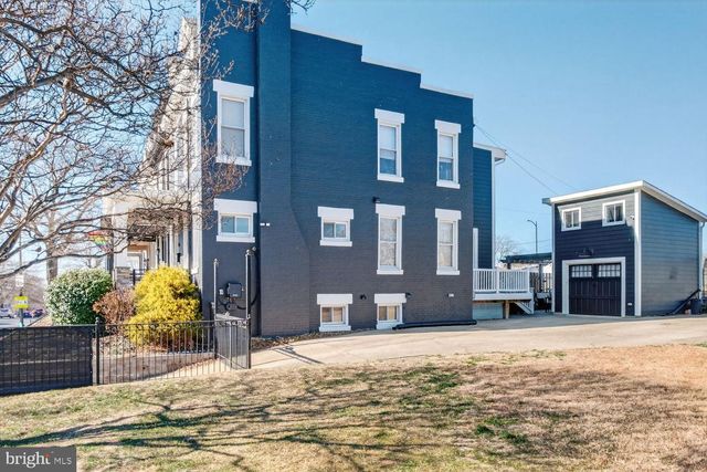 136 RHODE ISLAND AVE NE, Washington, DC 20002