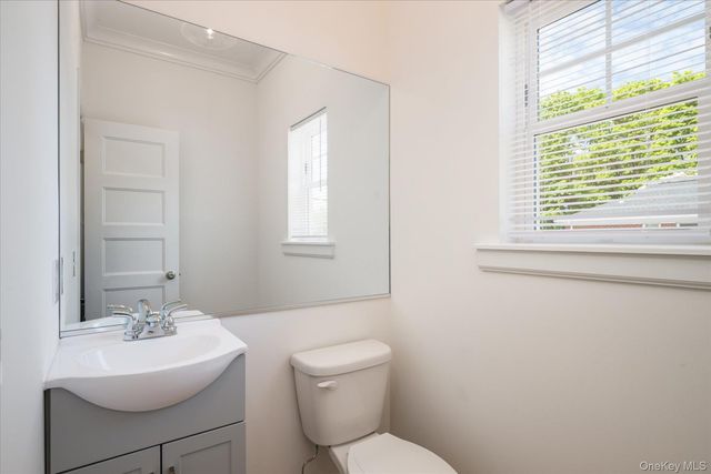 158 Mount Vernon Avenue, Patchogue, NY 11772