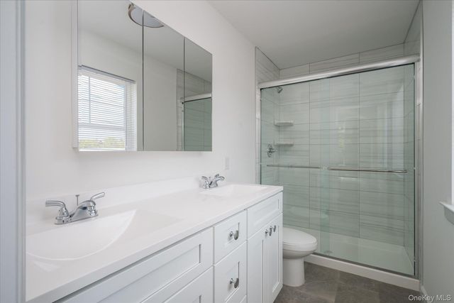158 Mount Vernon Avenue, Patchogue, NY 11772