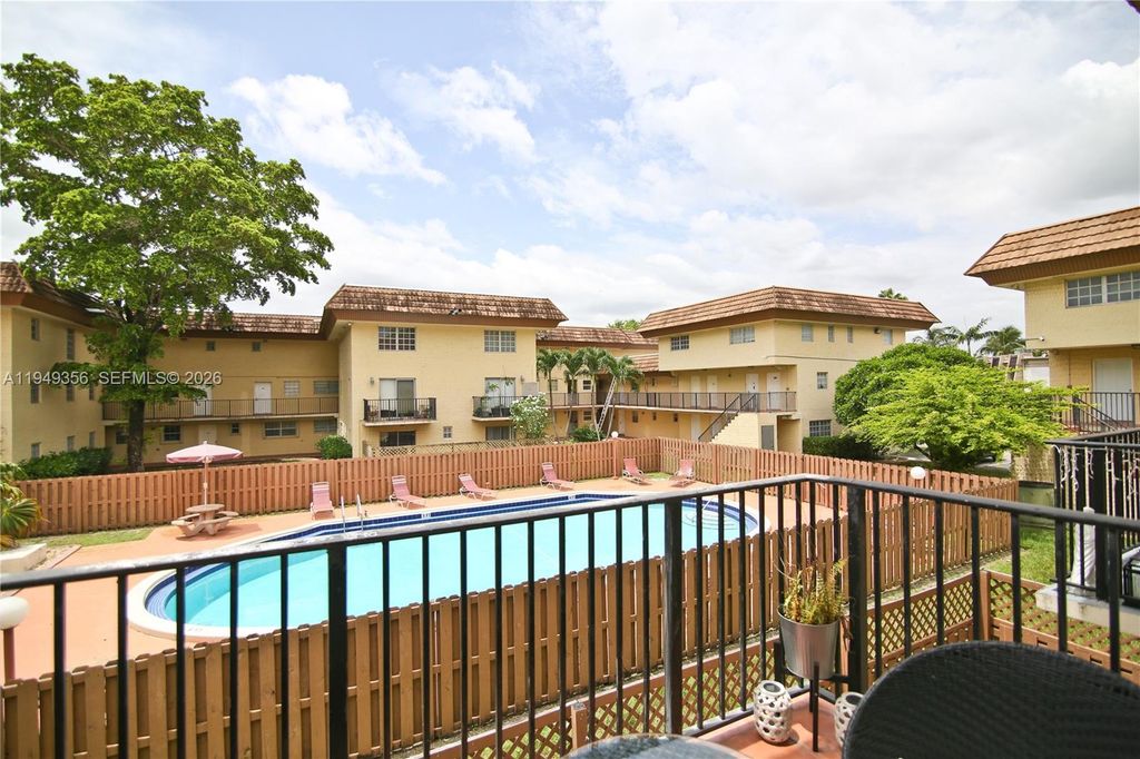 8500 SW 109th Ave 6-223, Miami, FL 33173