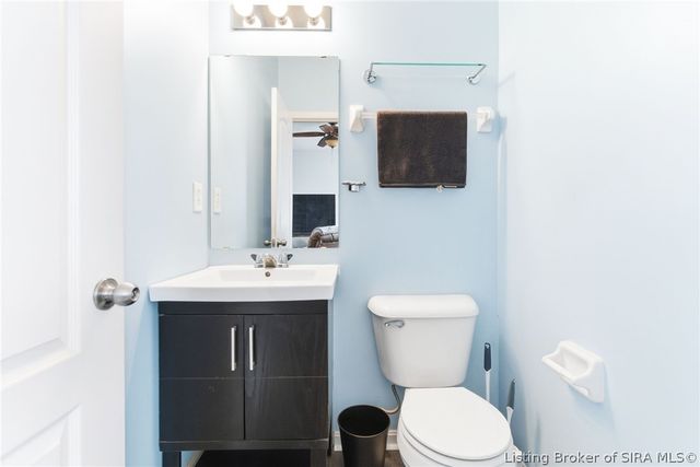 3942 Shepherds Run, Jeffersonville, IN 47130