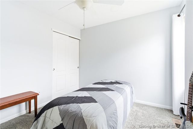 3942 Shepherds Run, Jeffersonville, IN 47130