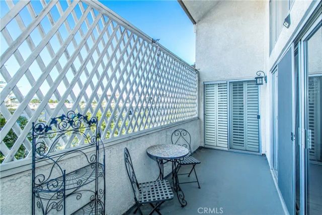 5440 Lindley Avenue 310, Encino, CA 91316