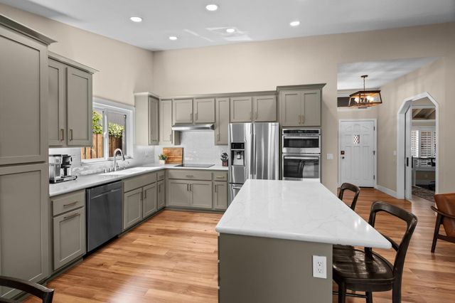 4609 Odessa Ct, Rocklin, CA 95677