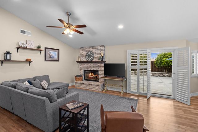 4609 Odessa Ct, Rocklin, CA 95677