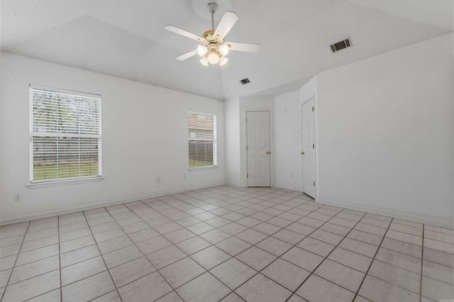 219 Fair Oaks Drive, Jacksonville, AR 72076