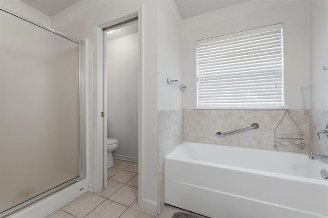 219 Fair Oaks Drive, Jacksonville, AR 72076