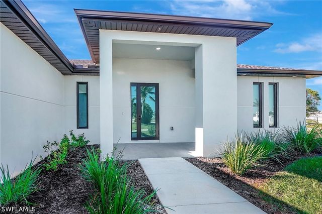 2514 SW Embers TER, Cape Coral, FL 33991