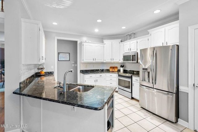 2535 APPLETON DR, Southaven, MS 38672