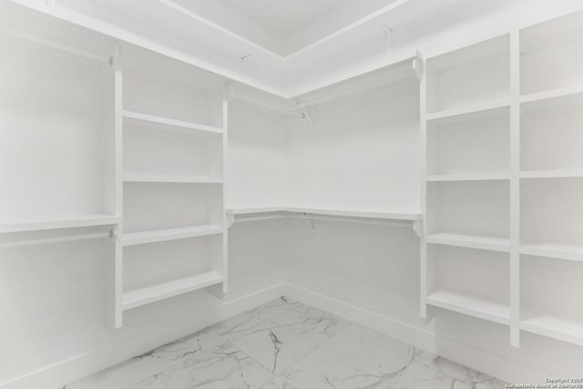 147 Las Palomas, La Vernia, TX 78121