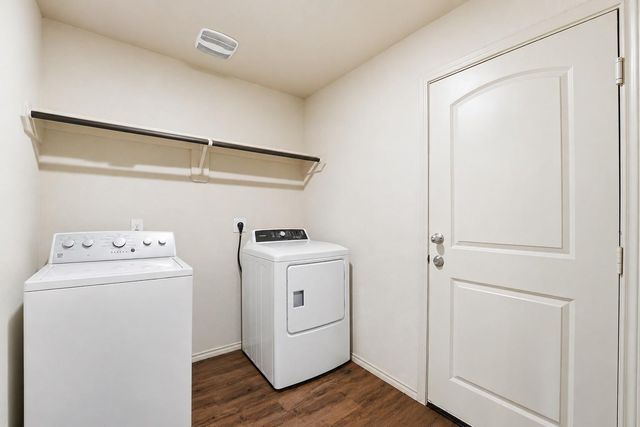 15455 Rancho Joya Way, Houston, TX 77049