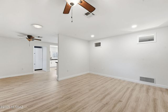 1141 N Paseo Del Cervato, Green Valley, AZ 85614