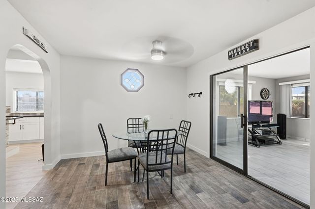 1141 N Paseo Del Cervato, Green Valley, AZ 85614