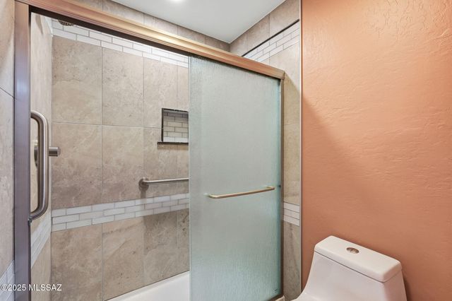 1141 N Paseo Del Cervato, Green Valley, AZ 85614