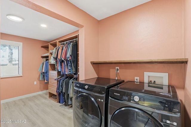 1141 N Paseo Del Cervato, Green Valley, AZ 85614